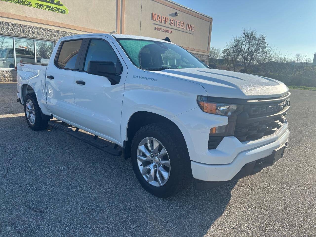 2022 Chevrolet Silverado 1500 4x4 sport - Photo #3