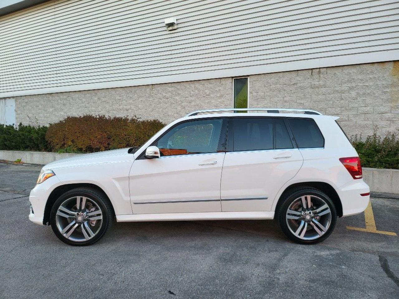 2014 Mercedes-Benz GLK-Class 4MATIC GLK250 BlueTec-NAVIGATION-360 CAMERA-ROOF!! Photo2