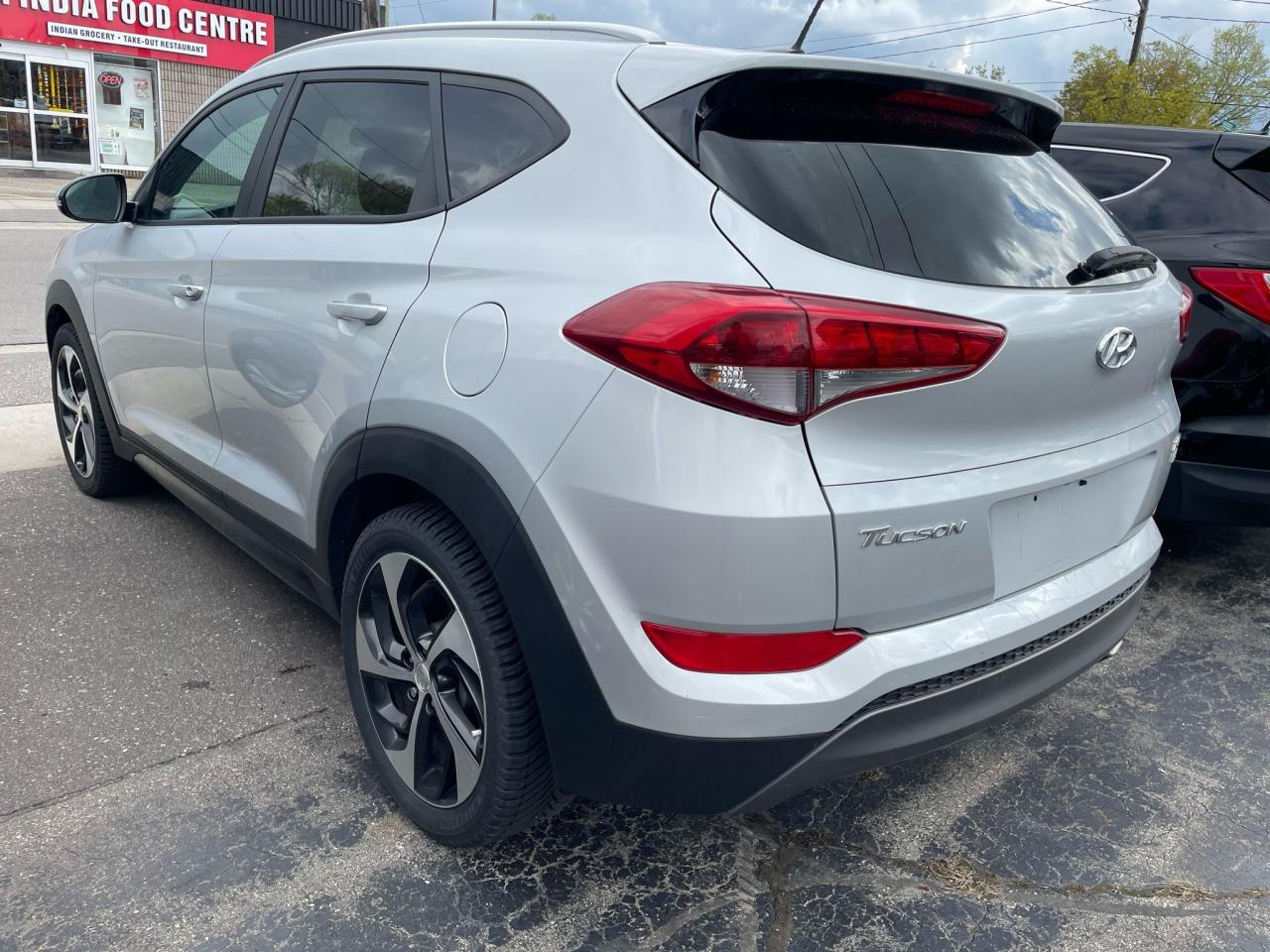2016 Hyundai Tucson Premium - Photo #16