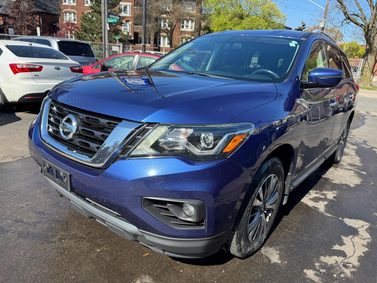 Used 2017 Nissan Pathfinder SV for sale in Hamilton, ON