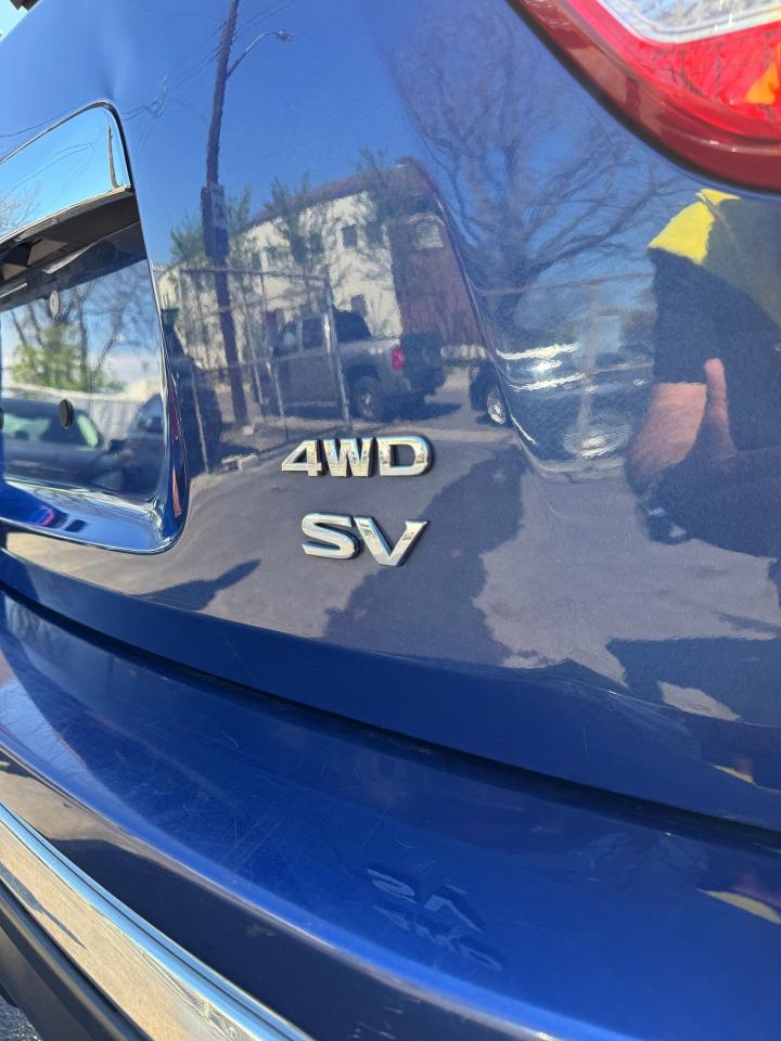 2017 Nissan Pathfinder SV - Photo #21