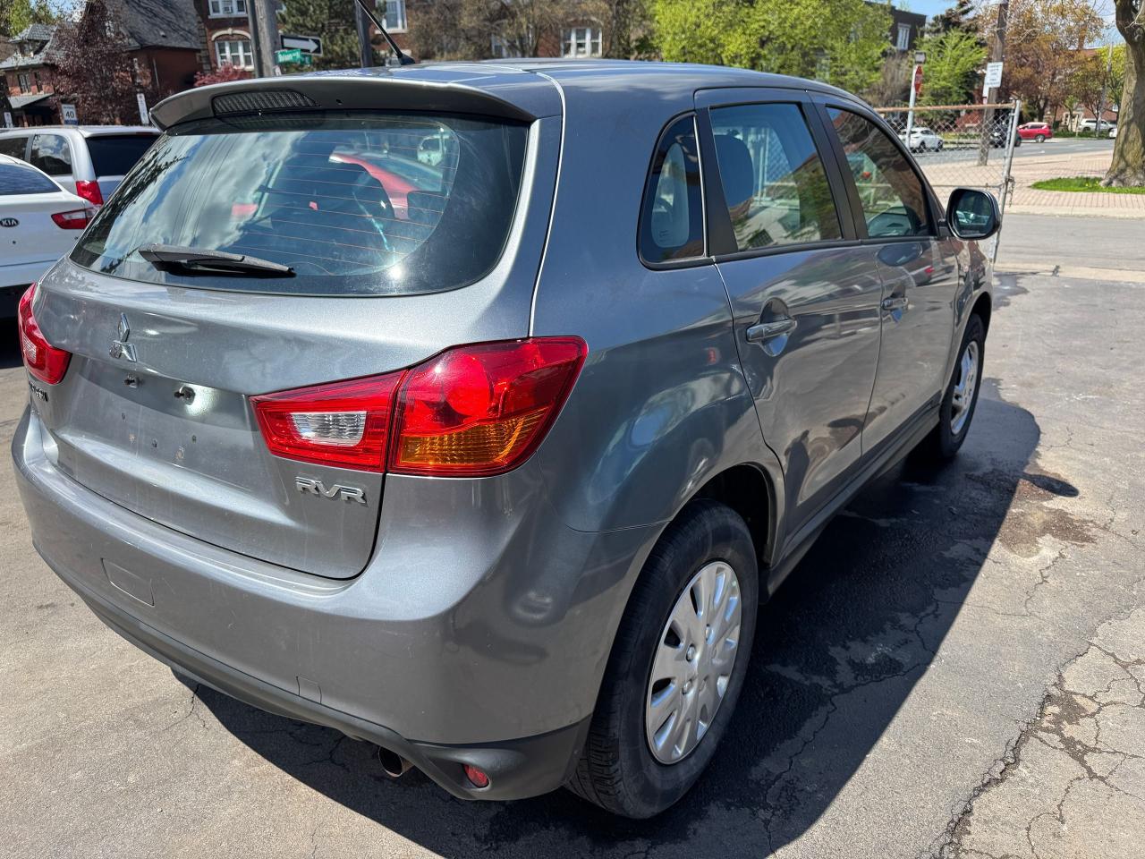 2015 Mitsubishi RVR ES - Photo #5