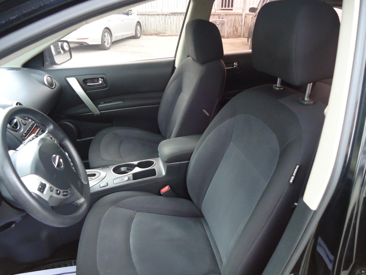 2012 Nissan Rogue AWD 4dr S - Photo #7