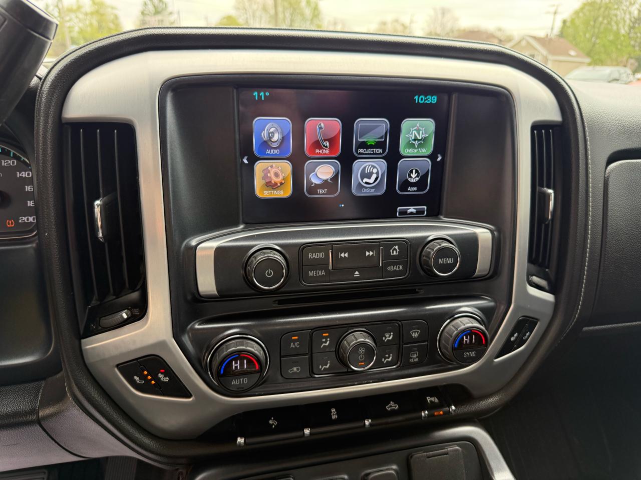 2018 GMC Sierra 1500 SLE - Photo #11