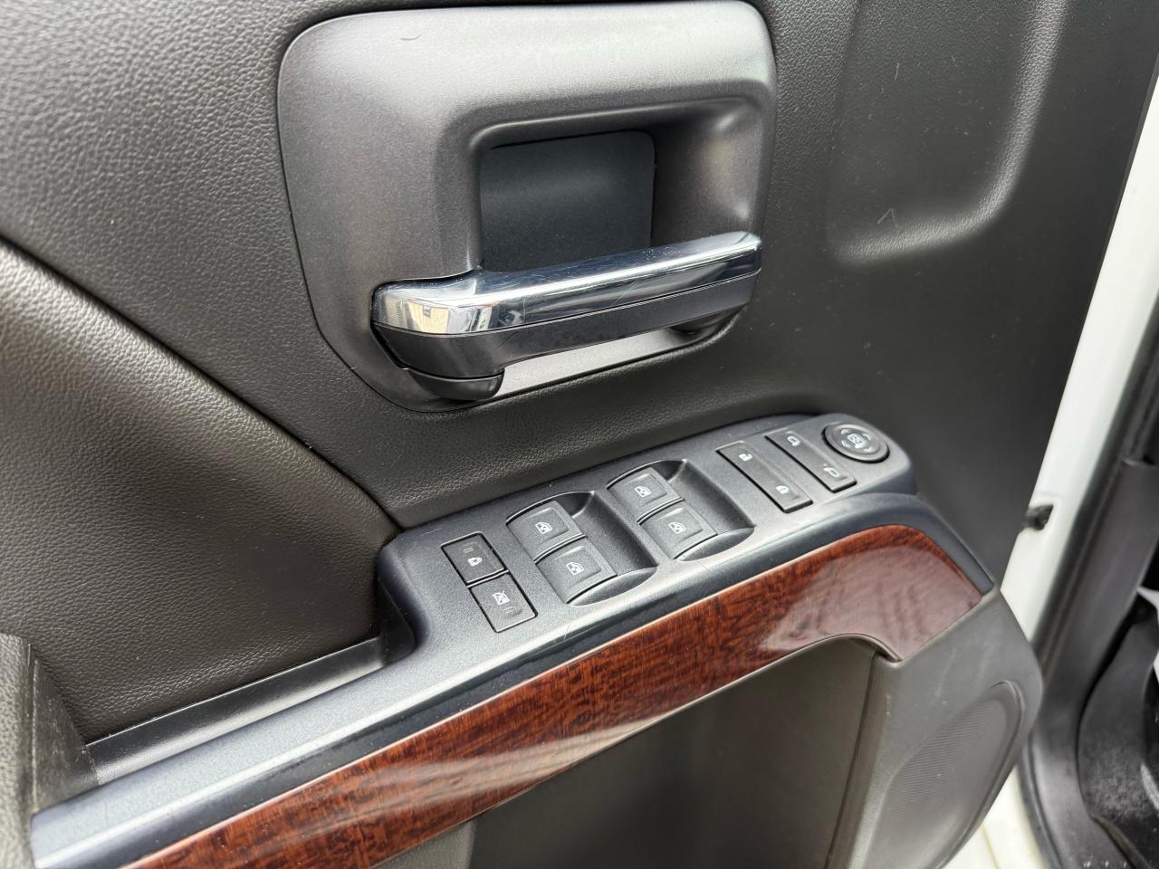 2018 GMC Sierra 1500 SLE - Photo #8
