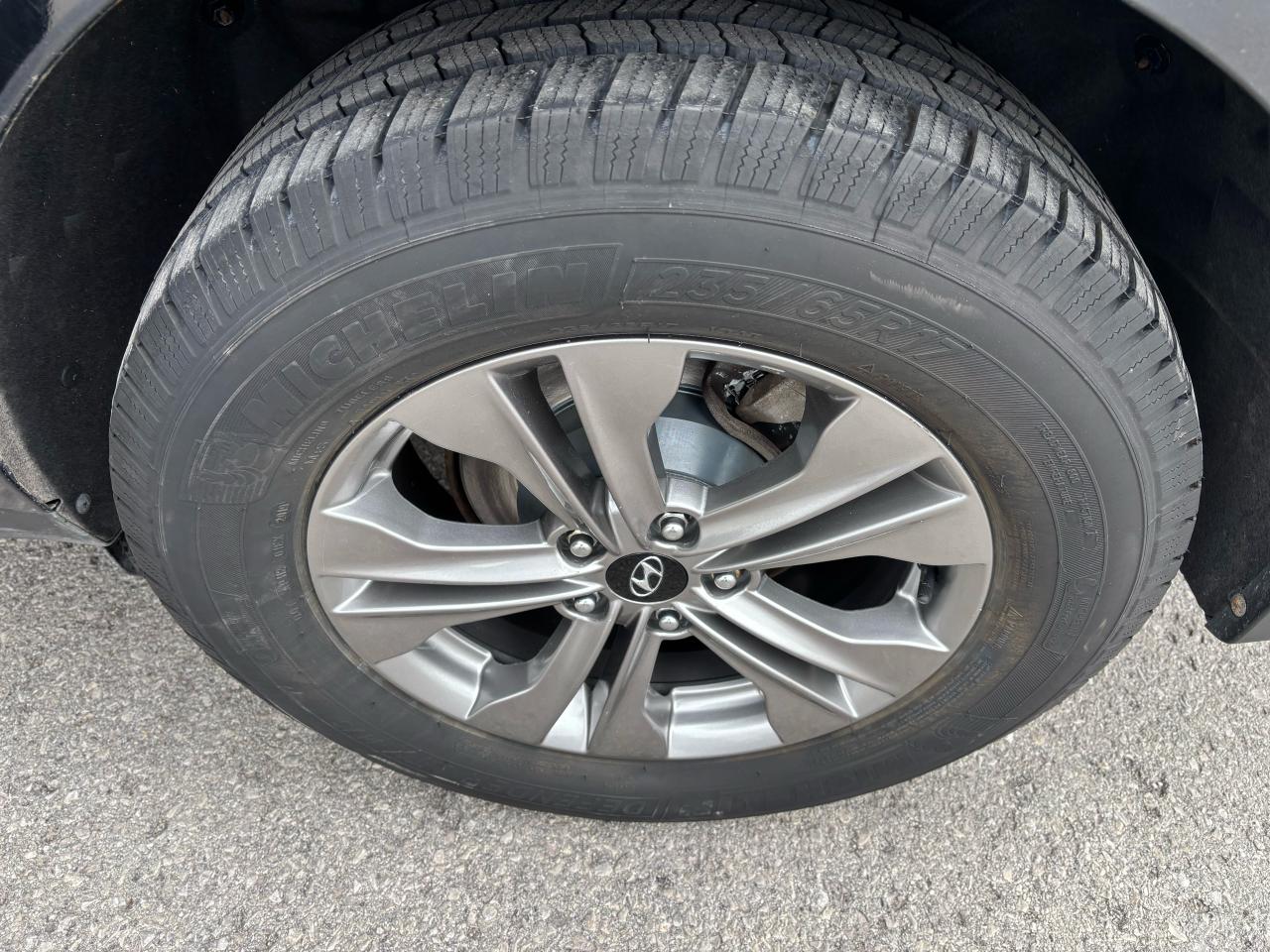 2016 Hyundai Santa Fe Sport Premium, All Wheel Drive, P. Seats, Alloys - Photo #19