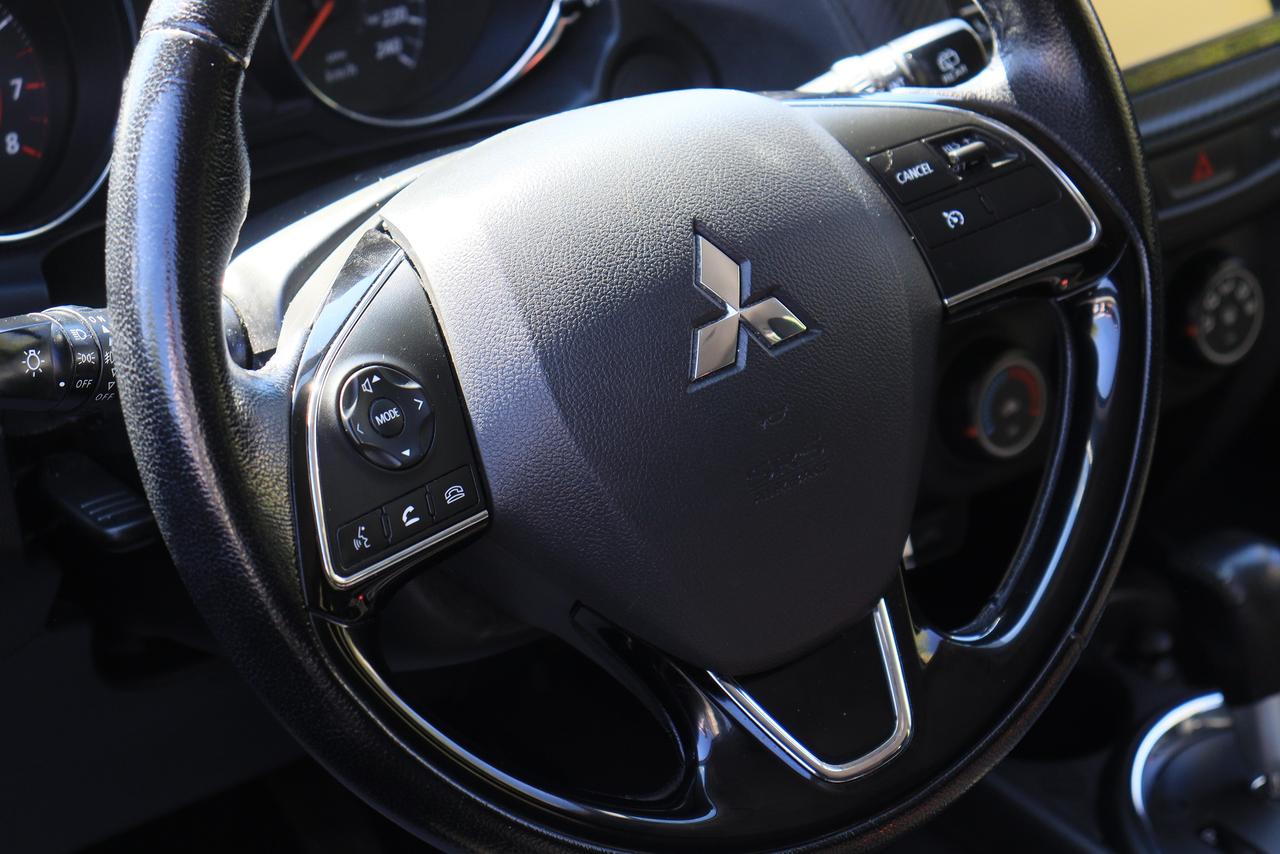 2016 Mitsubishi RVR SE | 4WD | Reverse Cam | Bluetooth | Alloys & More Photo