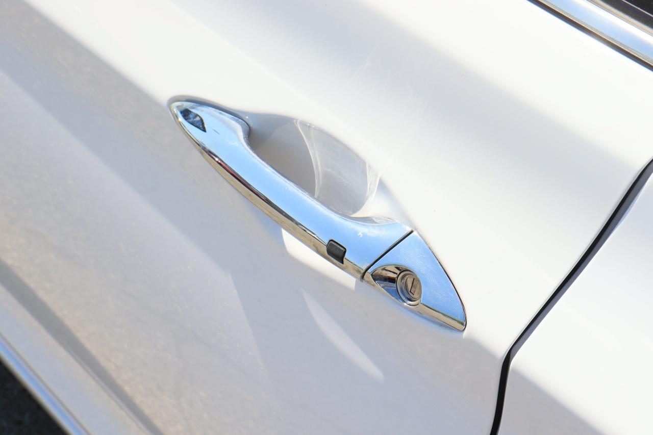 2016 Hyundai Elantra Limited | Auto | Leather | Roof | Nav | Cam & More Photo50