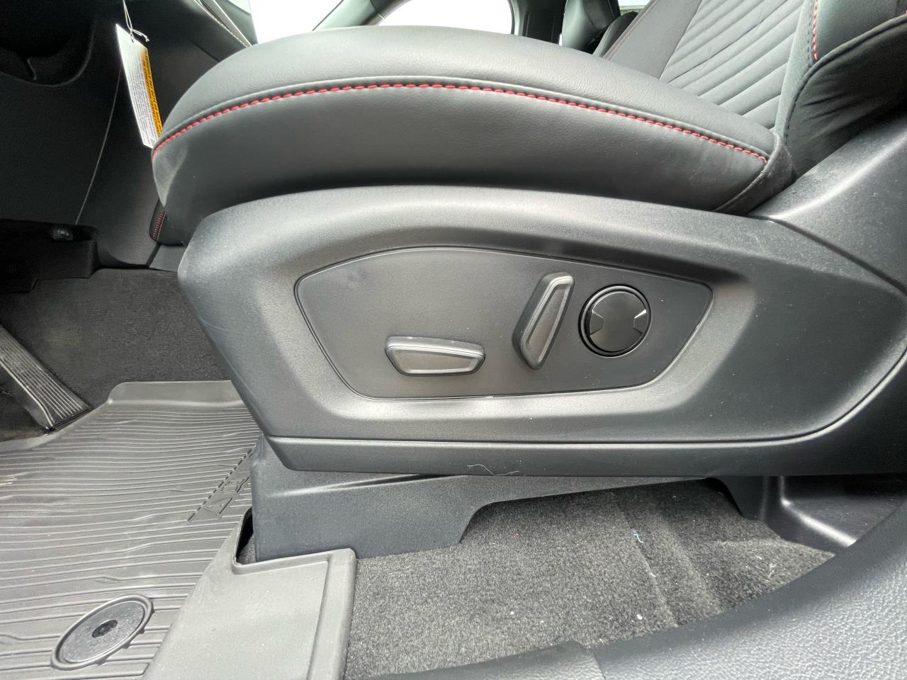 2025 Ford Explorer ST-LINE 4WD Photo5
