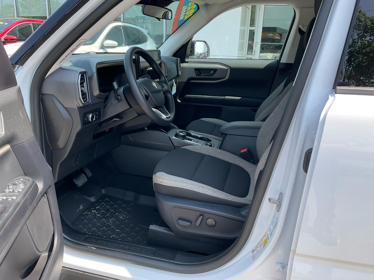 2025 Ford Bronco Sport Big Bend 4x4 Photo5