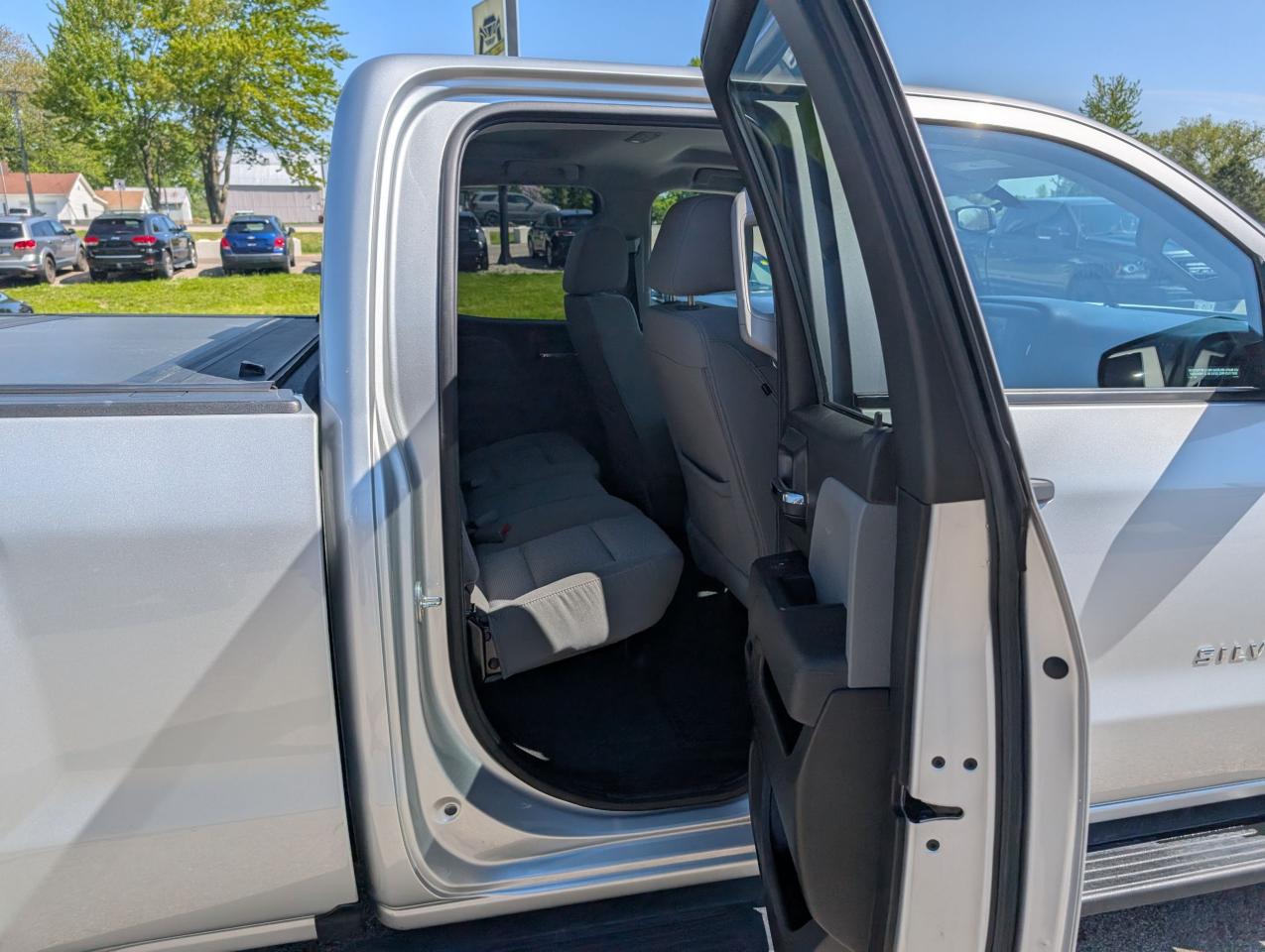 2019 Chevrolet Silverado 1500 Custom - Photo #18