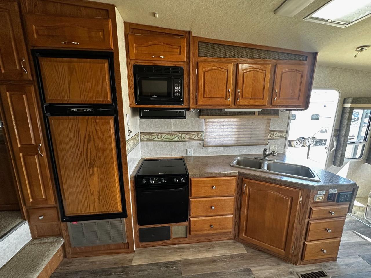 2007 ARCTIC FOX 29-5T 