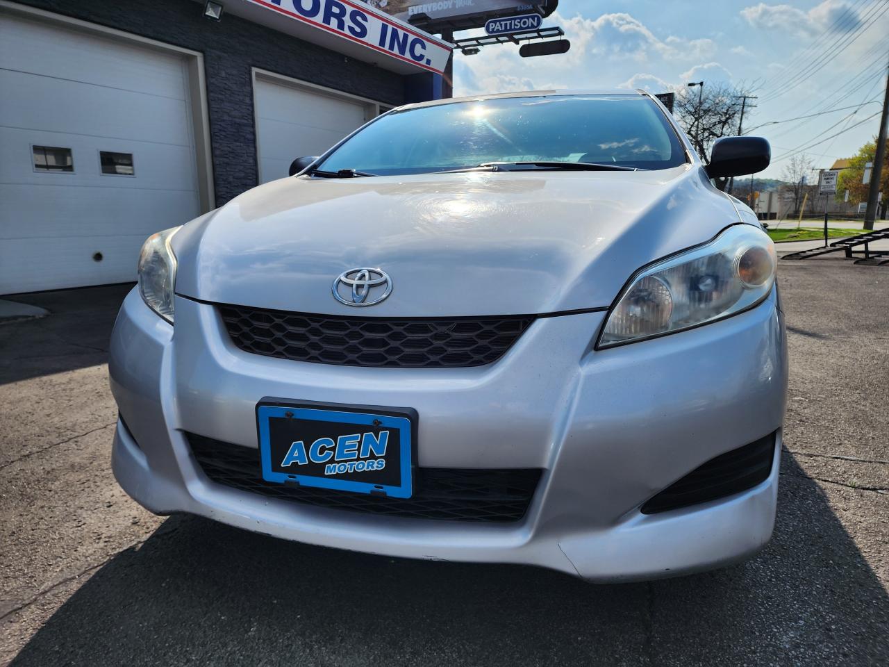2010 Toyota Matrix 4DR WGN AUTO FWD - Photo #2