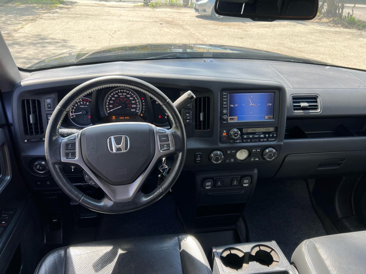 2013 Honda Ridgeline TOURING - Photo #8