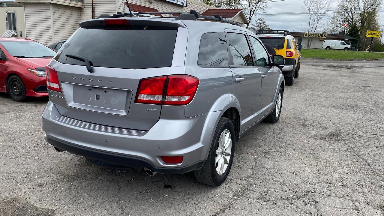 2018 Dodge Journey SXT- 7 SEATER - Photo #3