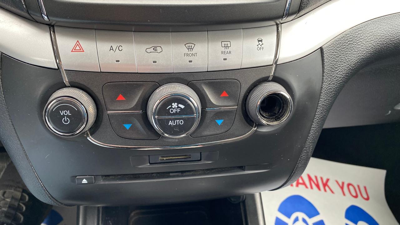2018 Dodge Journey SXT- 7 SEATER - Photo #16