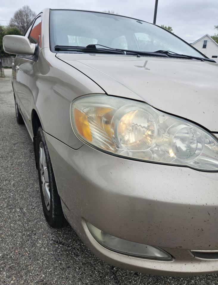 2005 Toyota Corolla CE - Photo #19