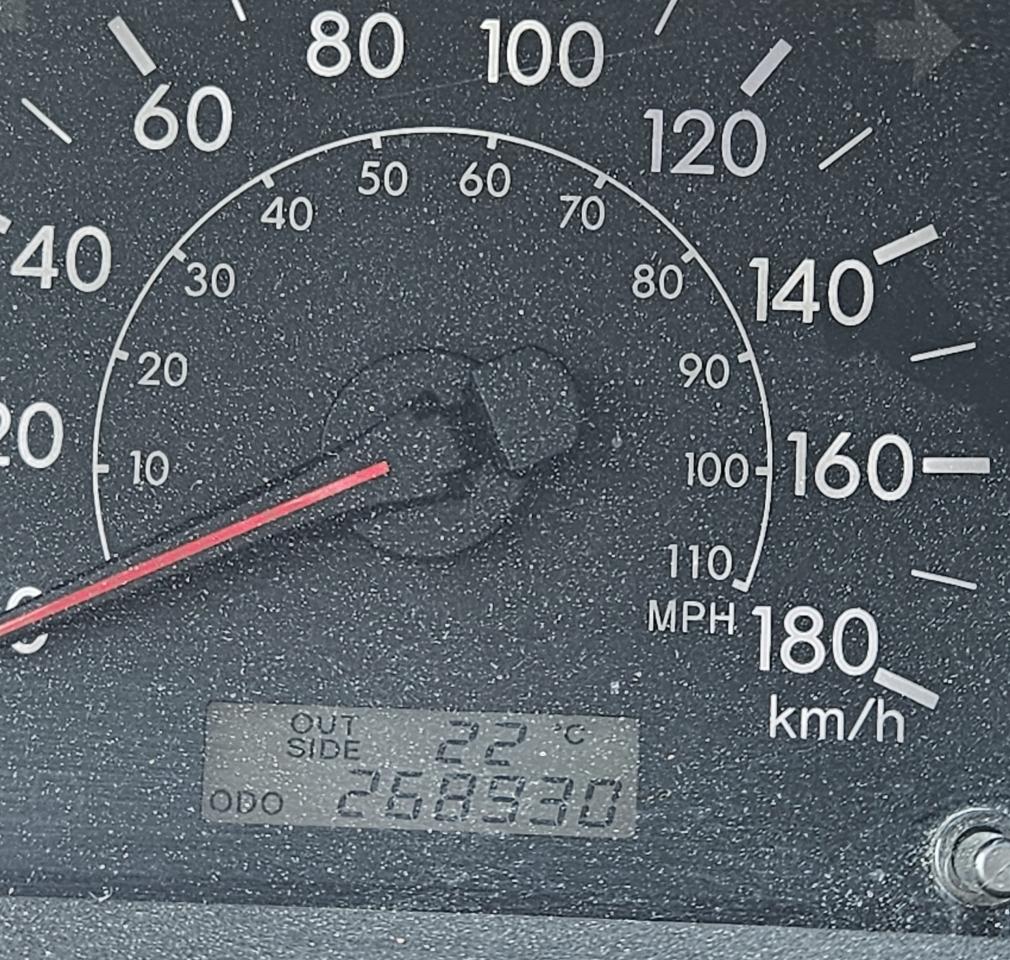 2005 Toyota Corolla CE - Photo #11