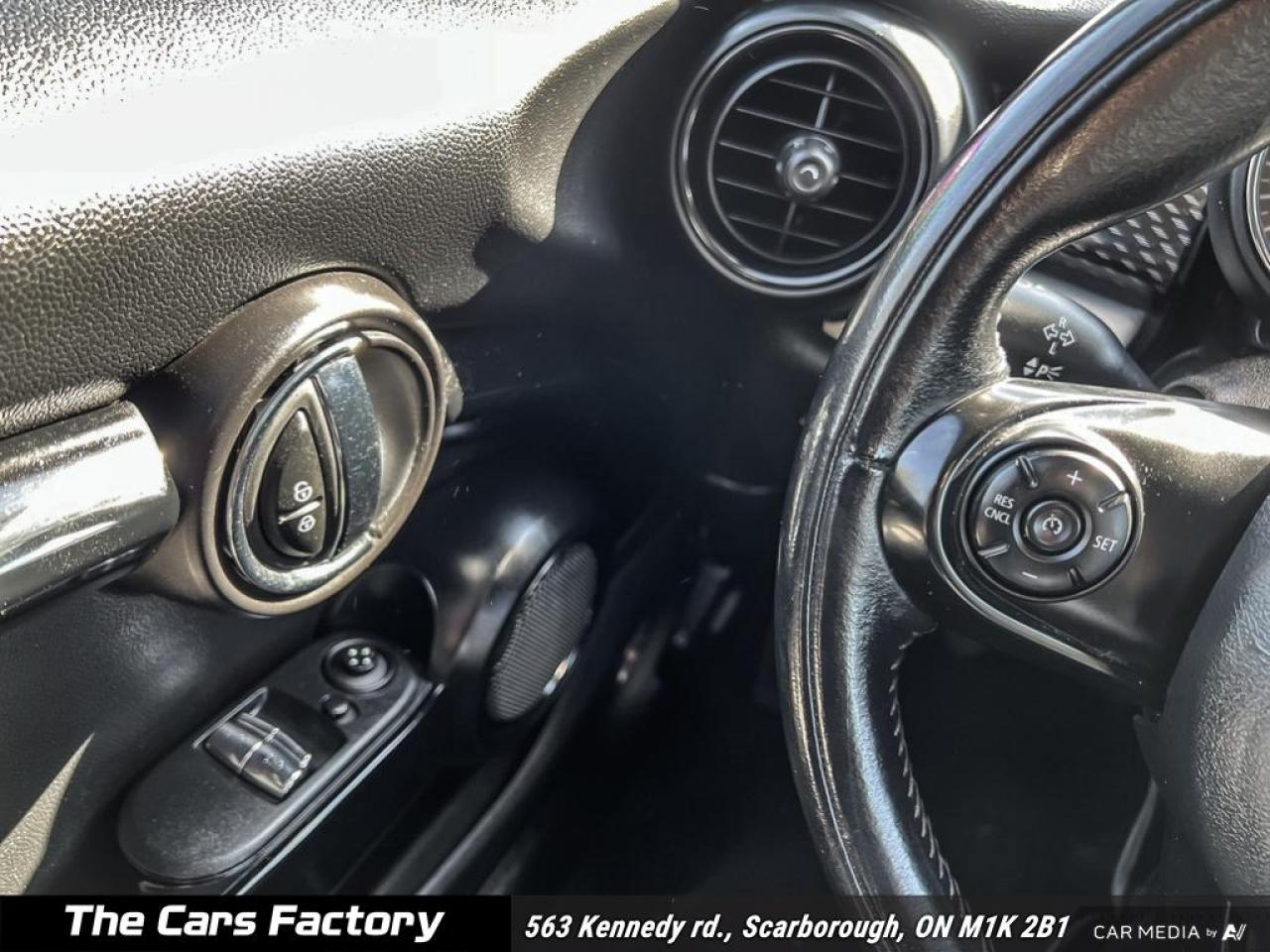 2018 MINI Cooper S 6MT - No Accident! - Photo #16