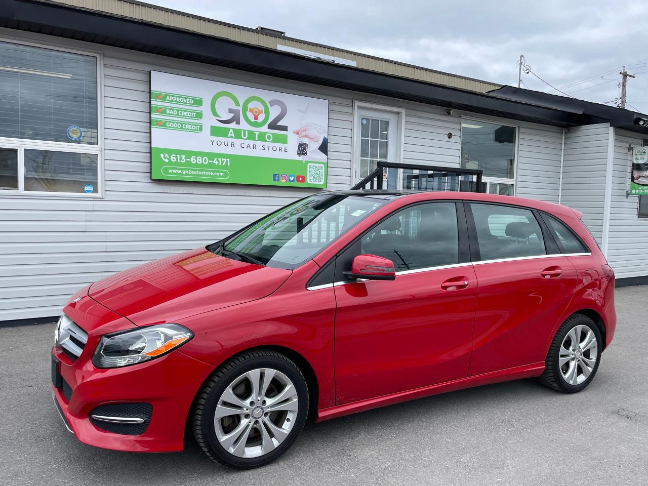 2016 Mercedes-Benz B-Class B 250 Sports Tourer - Photo #4