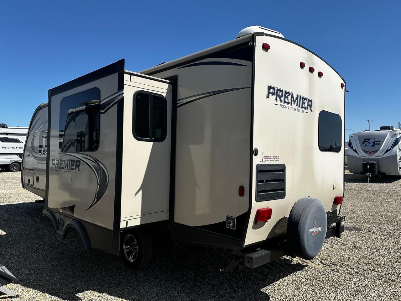 2017 Keystone Premier 24RKPR 