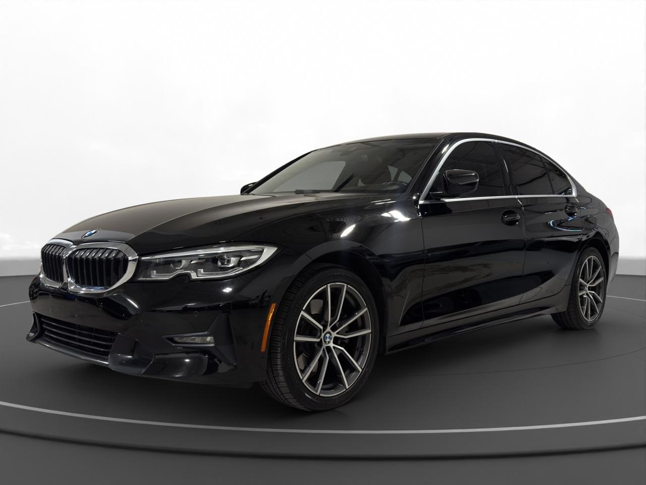 Used 2022 BMW 3 Series 330i xDrive | RED INTERIOR for sale in North York, ON