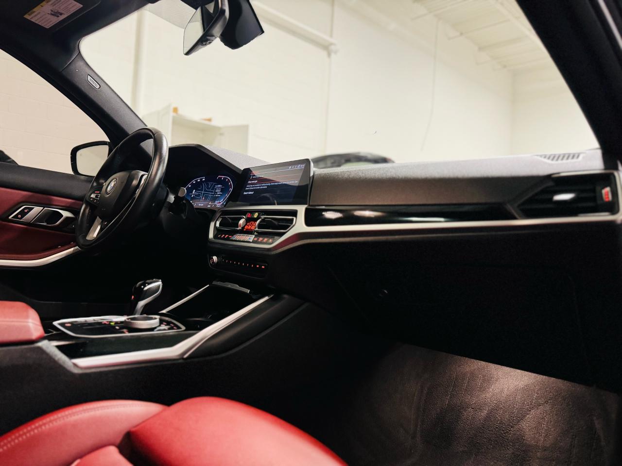 2022 BMW 3 Series 330i xDrive | RED INTERIOR - Photo #29