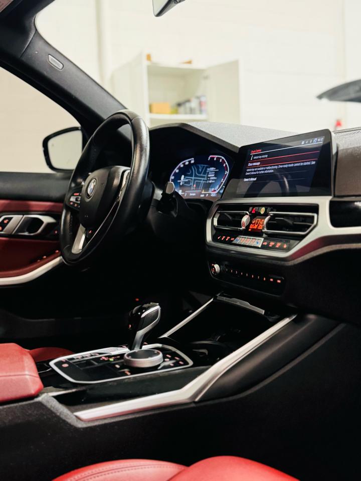 2022 BMW 3 Series 330i xDrive | RED INTERIOR - Photo #28