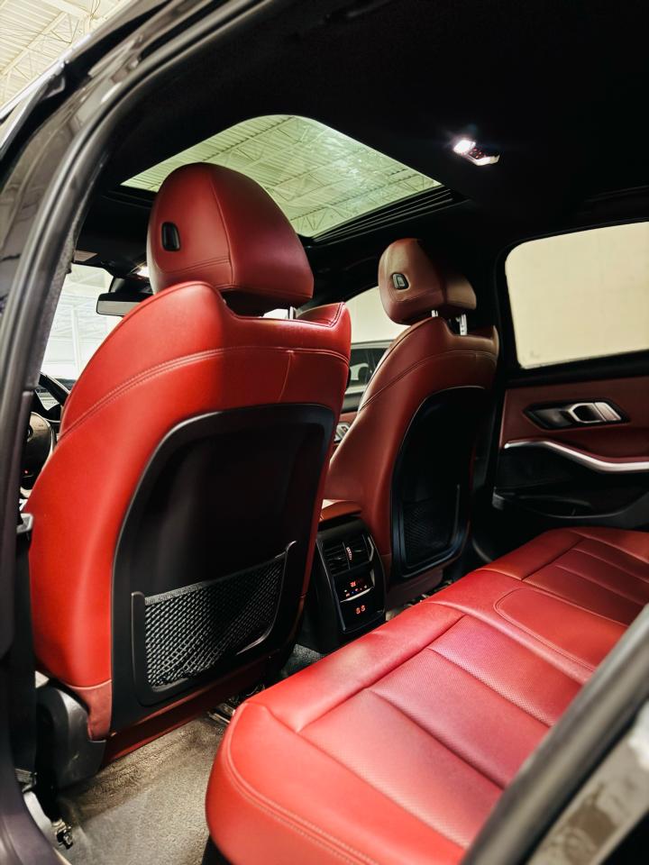 2022 BMW 3 Series 330i xDrive | RED INTERIOR - Photo #23