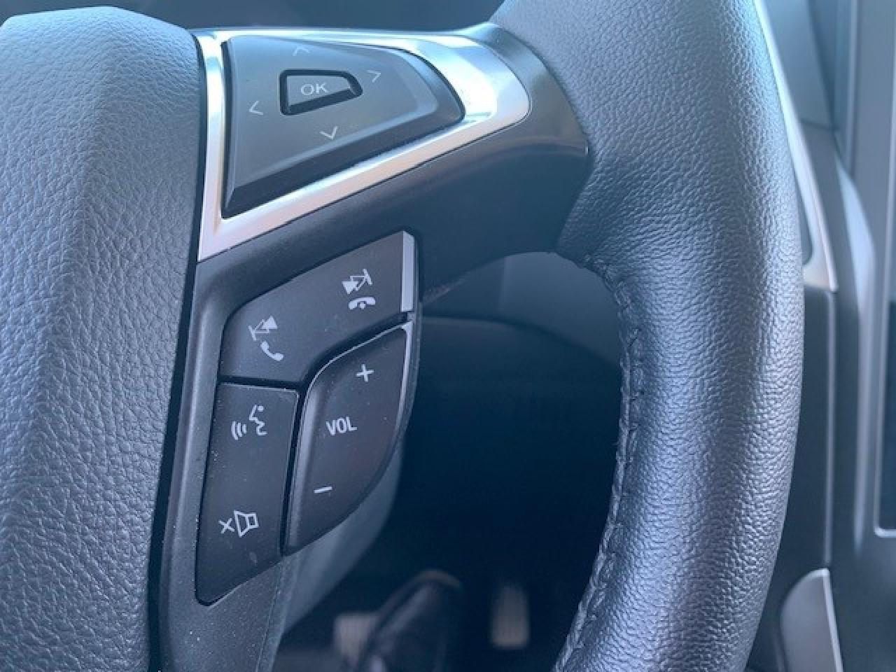 2024 Ford Edge SEL - Photo #11