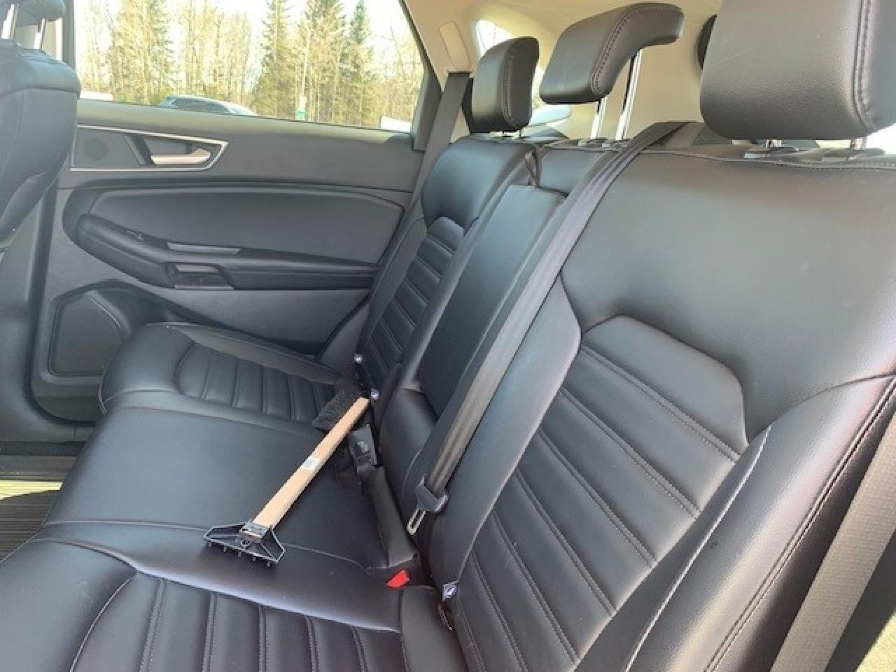 2024 Ford Edge SEL - Photo #7