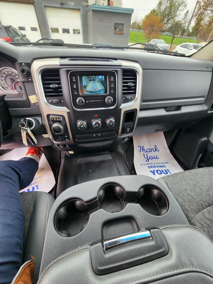 2016 RAM 1500 SLT - Photo #19