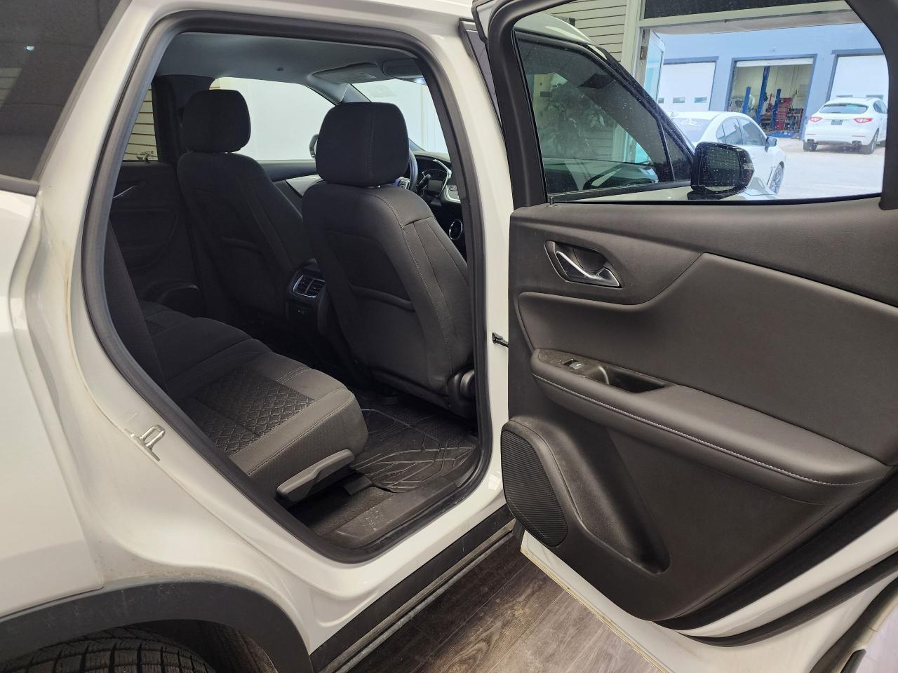 2022 Chevrolet Blazer LT - Photo #10