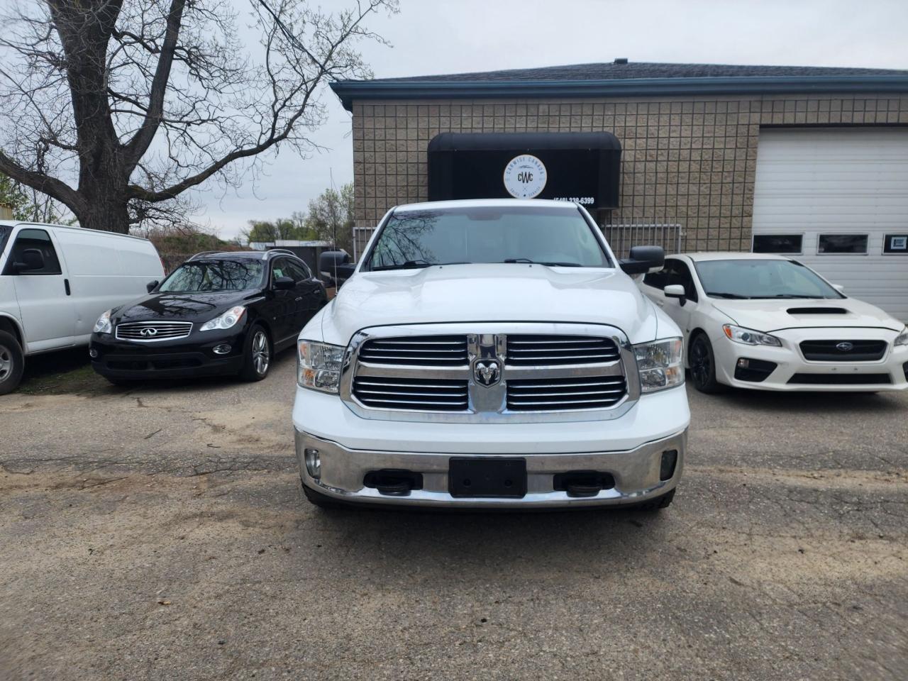 2016 RAM 1500 SLT