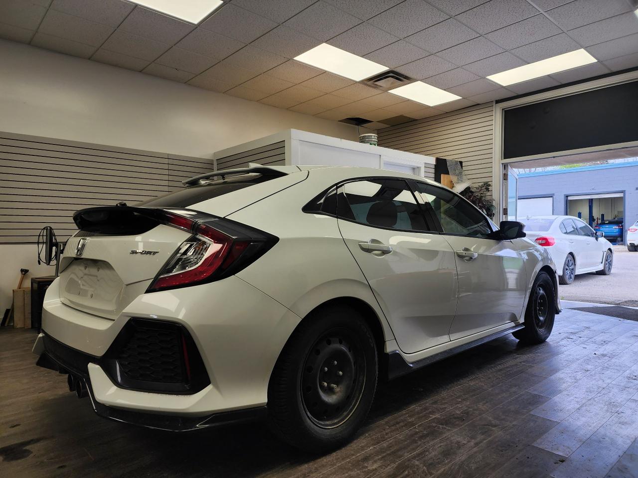 2018 Honda Civic Sport - Photo #6