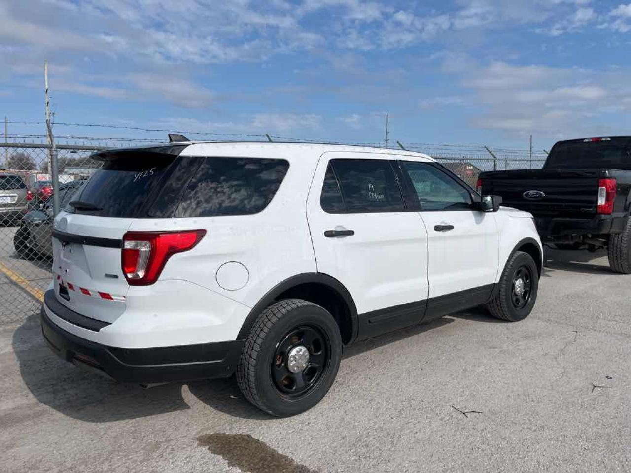 2019 Ford Explorer Police IN - Photo #4
