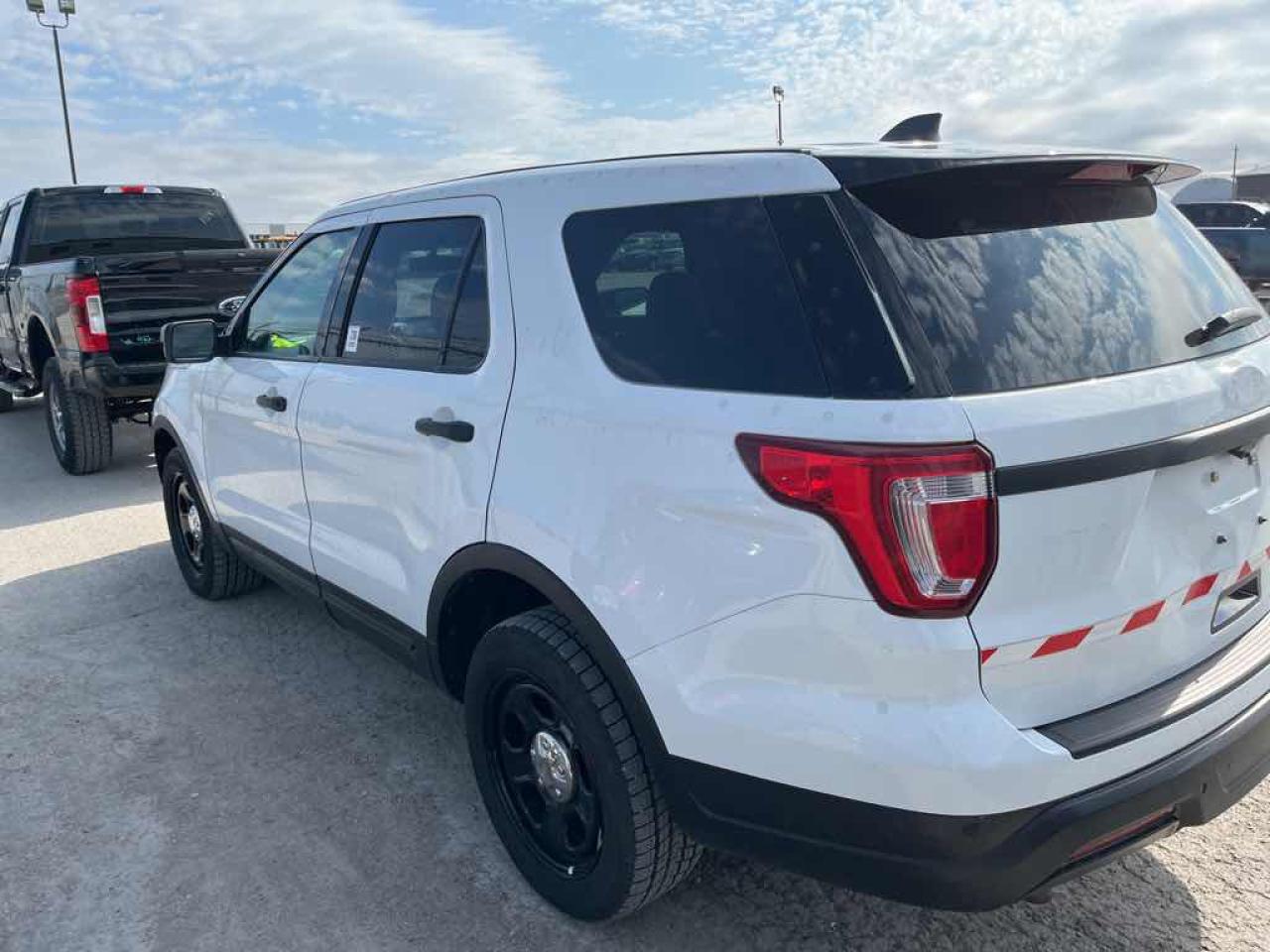 2019 Ford Explorer Police IN - Photo #6