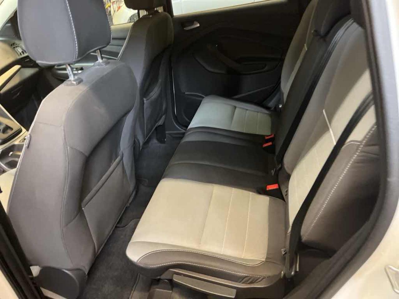 2014 Ford Escape SE - Photo #12