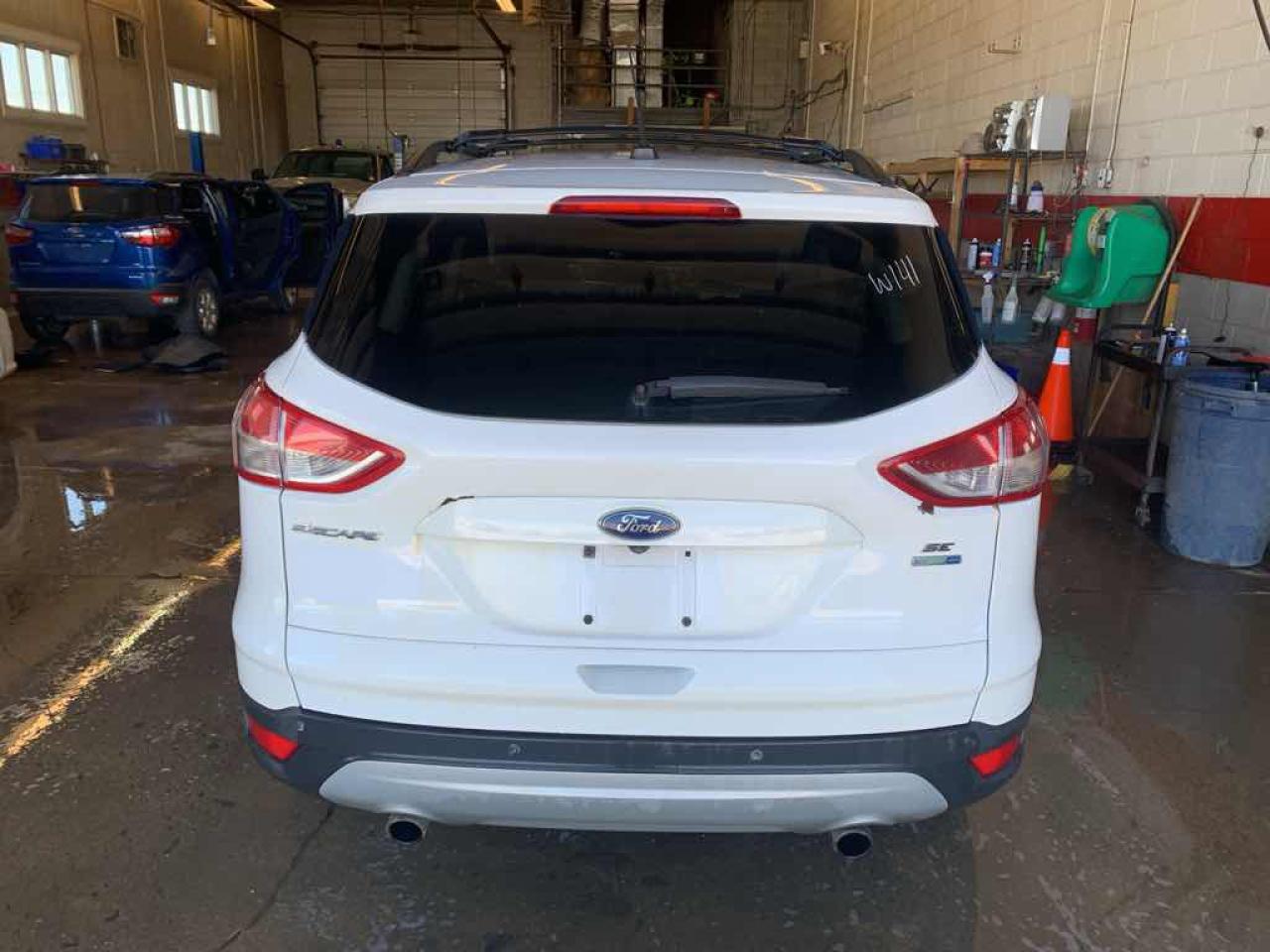 2016 Ford Escape SE - Photo #5