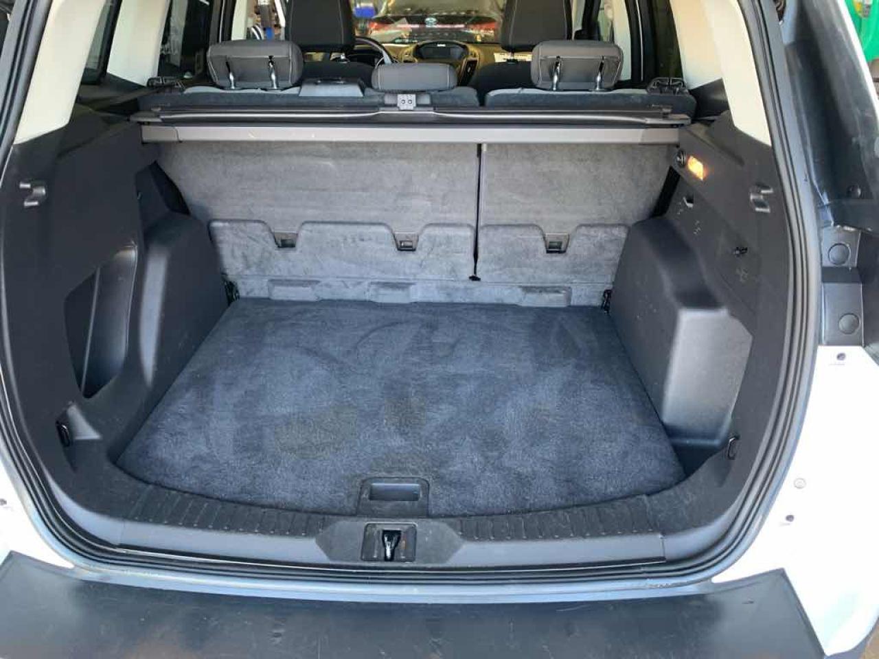 2016 Ford Escape SE - Photo #17