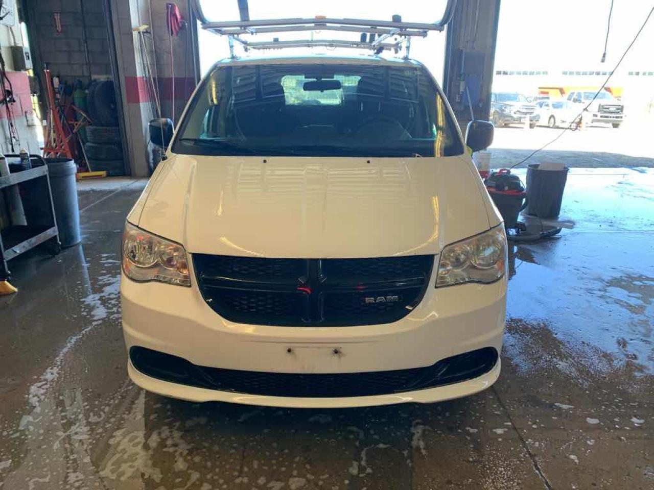 2014 RAM TRADESMAN  - Photo #2