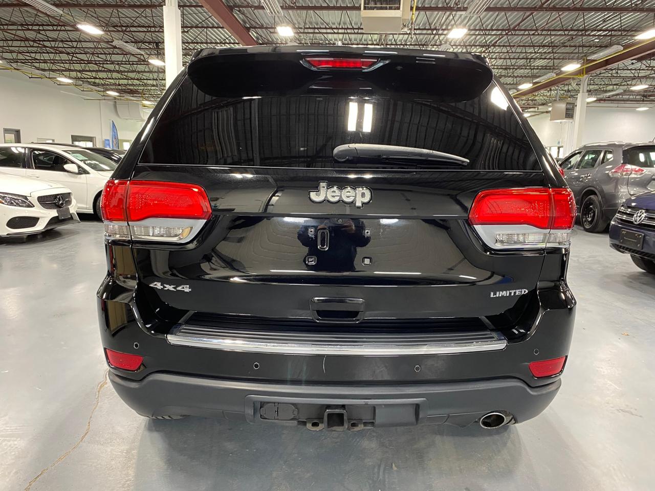 2017 Jeep Grand Cherokee Limited - Photo #4