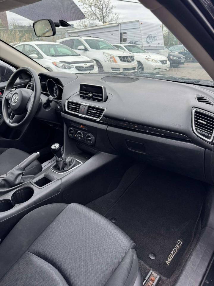 2014 Mazda MAZDA3 GX-SKY - Photo #7