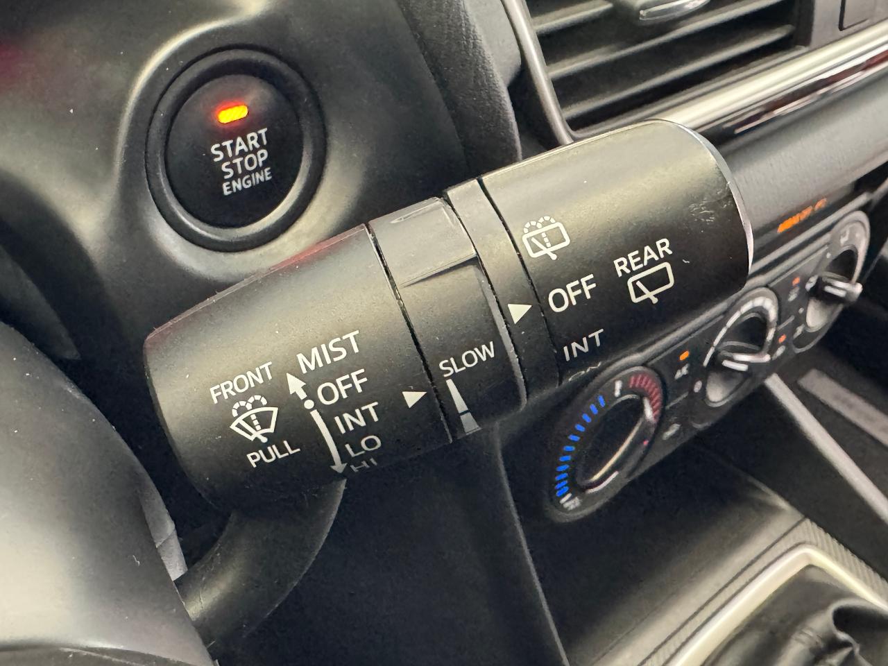 2015 Mazda MAZDA3 GX+New Tires+A/C+6 Speed Manual - Photo #39