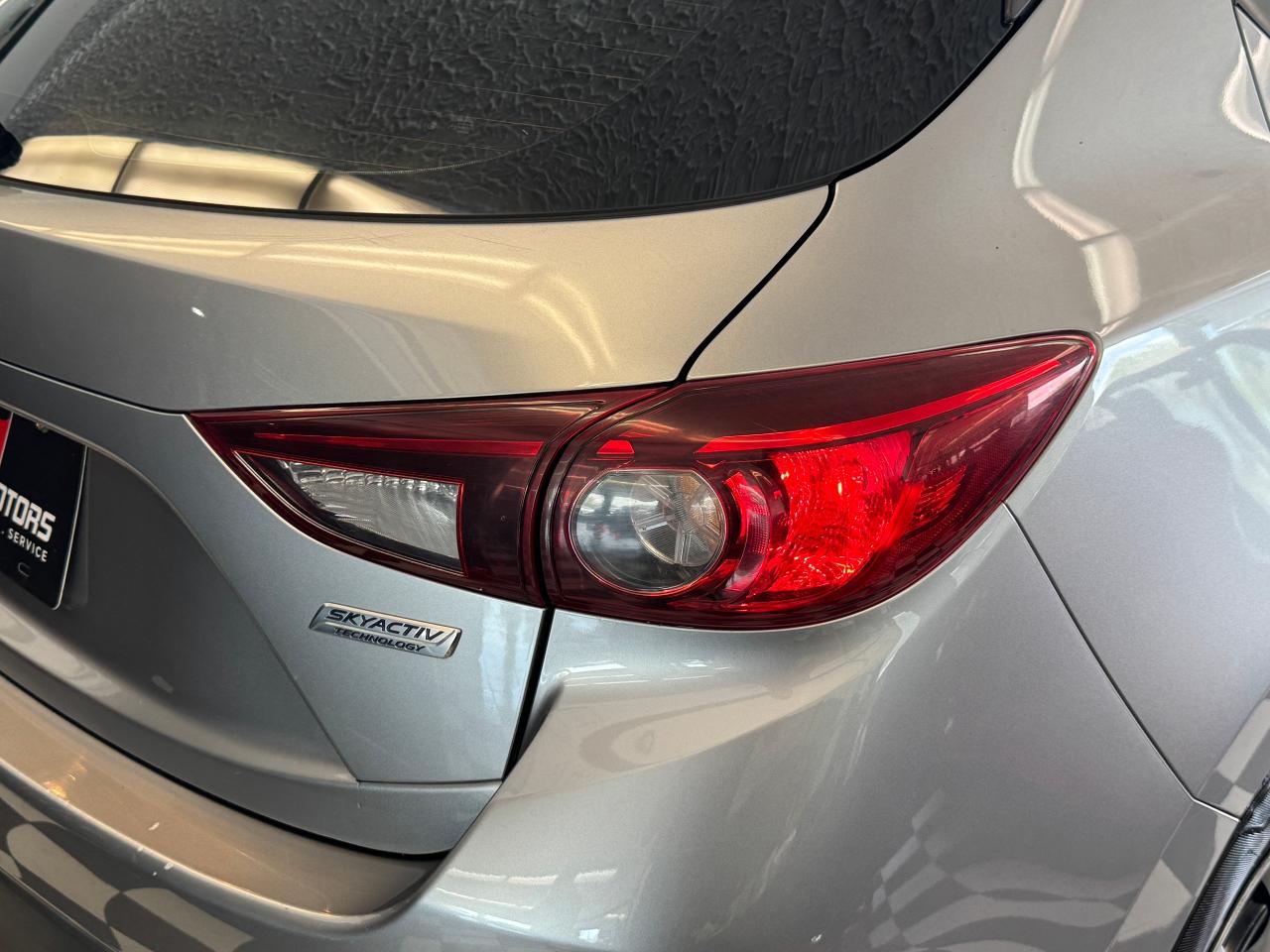 2015 Mazda MAZDA3 GX+New Tires+A/C+6 Speed Manual Photo103