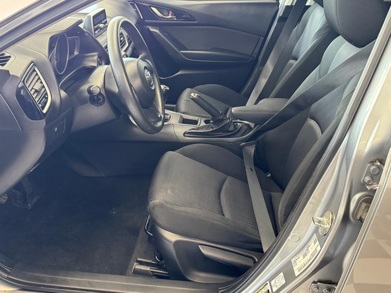 2015 Mazda MAZDA3 GX+New Tires+A/C+6 Speed Manual Photo72