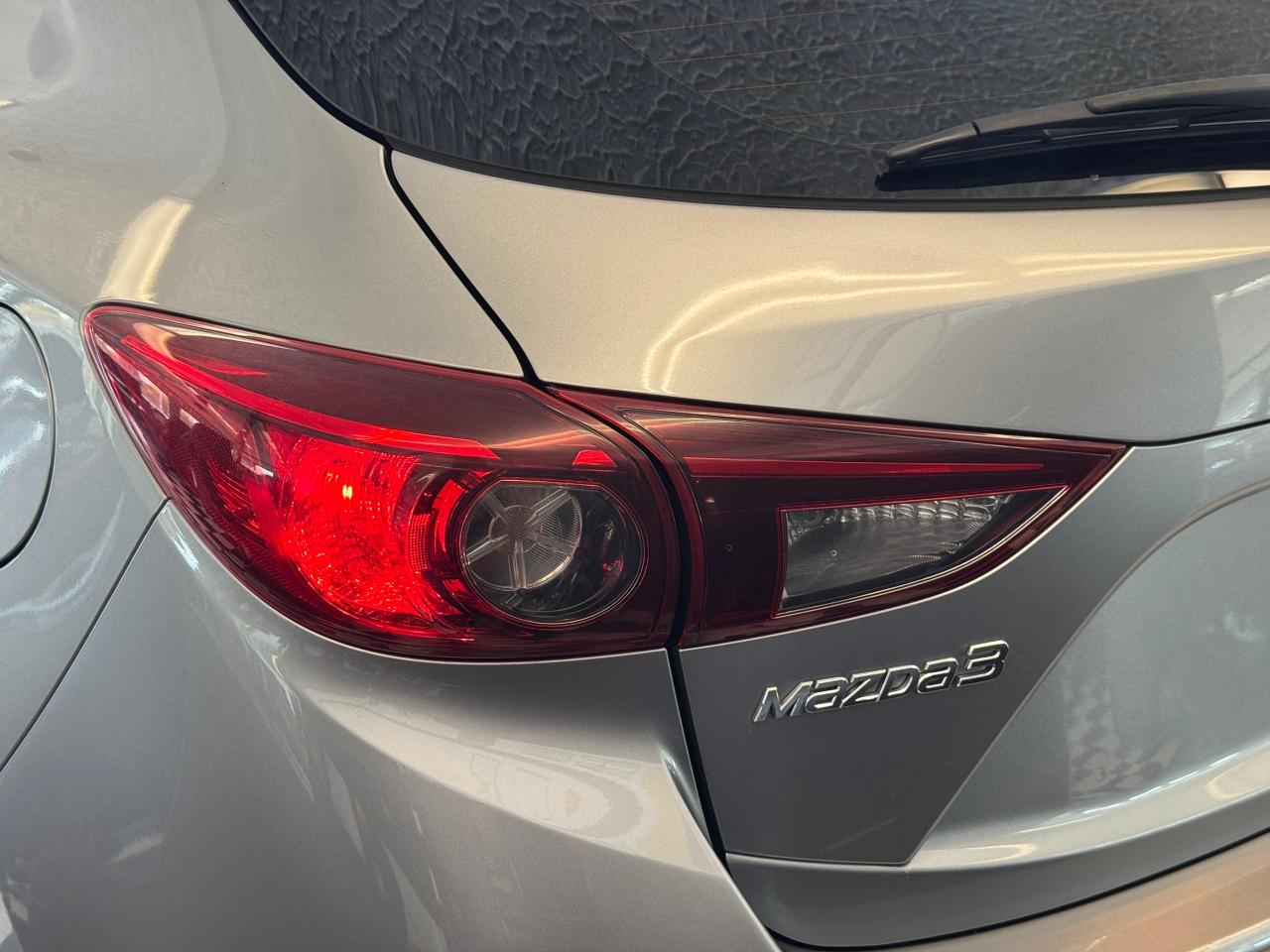 2015 Mazda MAZDA3 GX+New Tires+A/C+6 Speed Manual Photo102