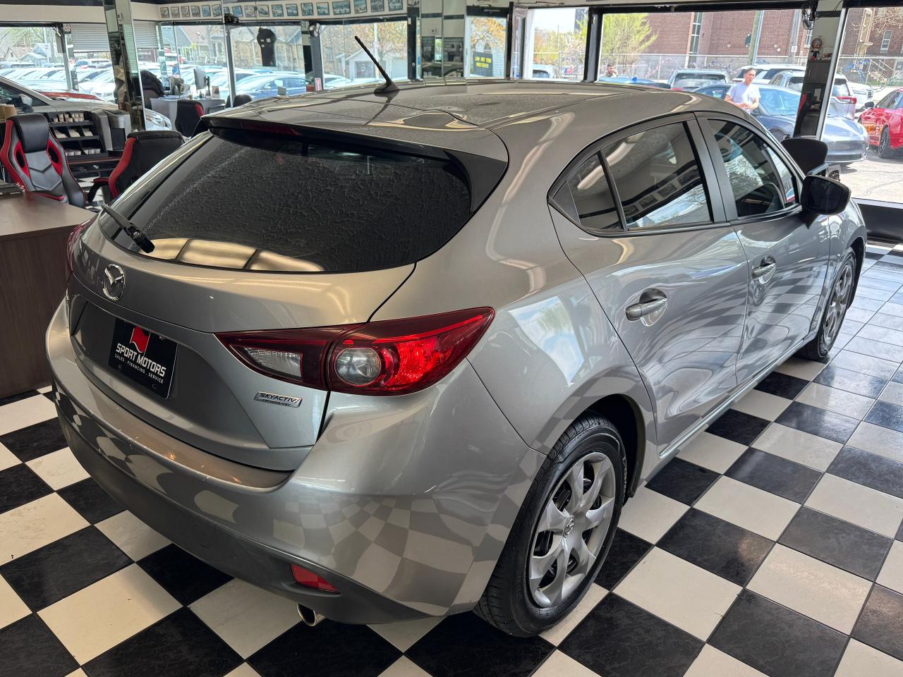 2015 Mazda MAZDA3 GX+New Tires+A/C+6 Speed Manual Photo7