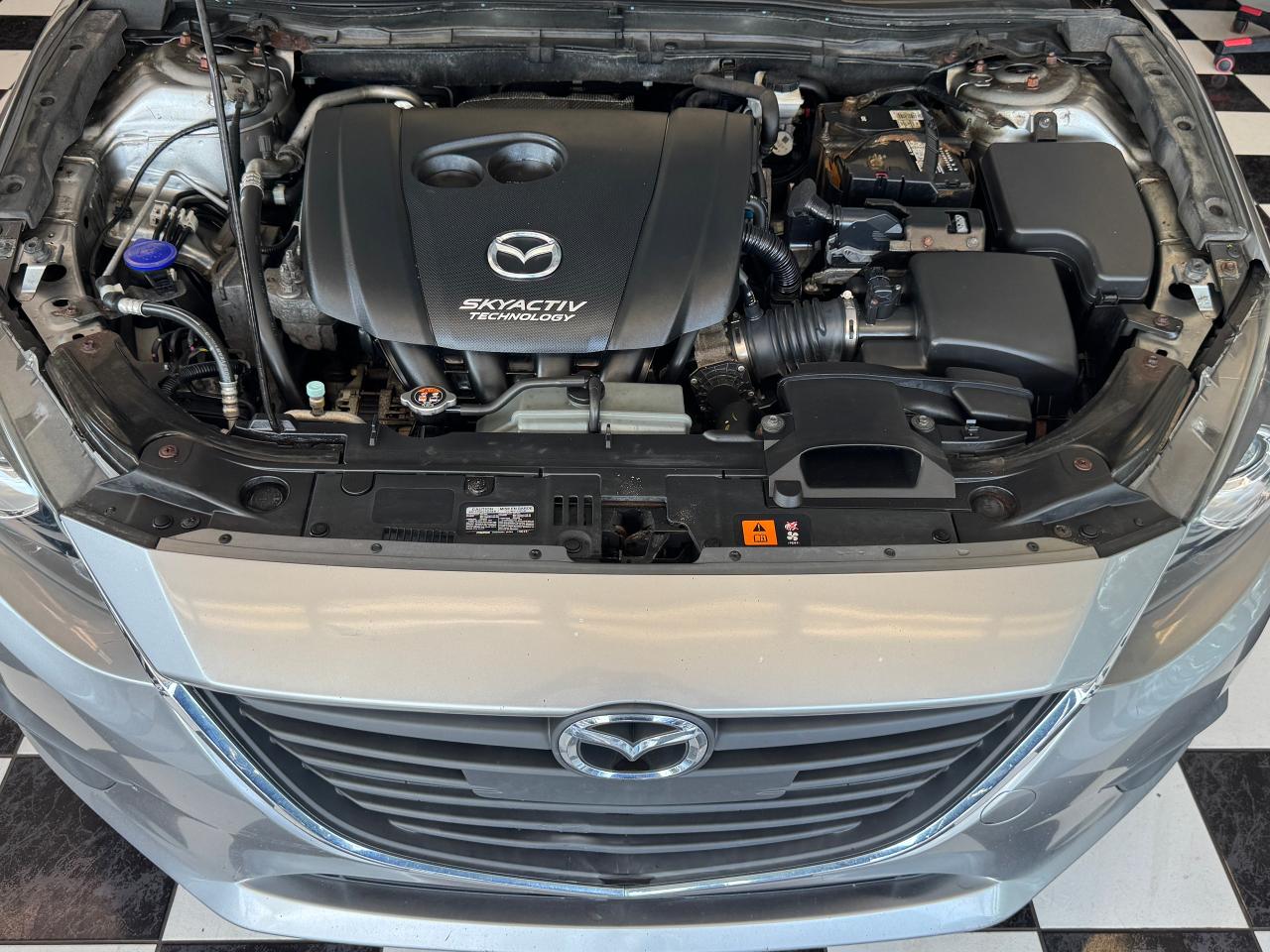 2015 Mazda MAZDA3 GX+New Tires+A/C+6 Speed Manual Photo64