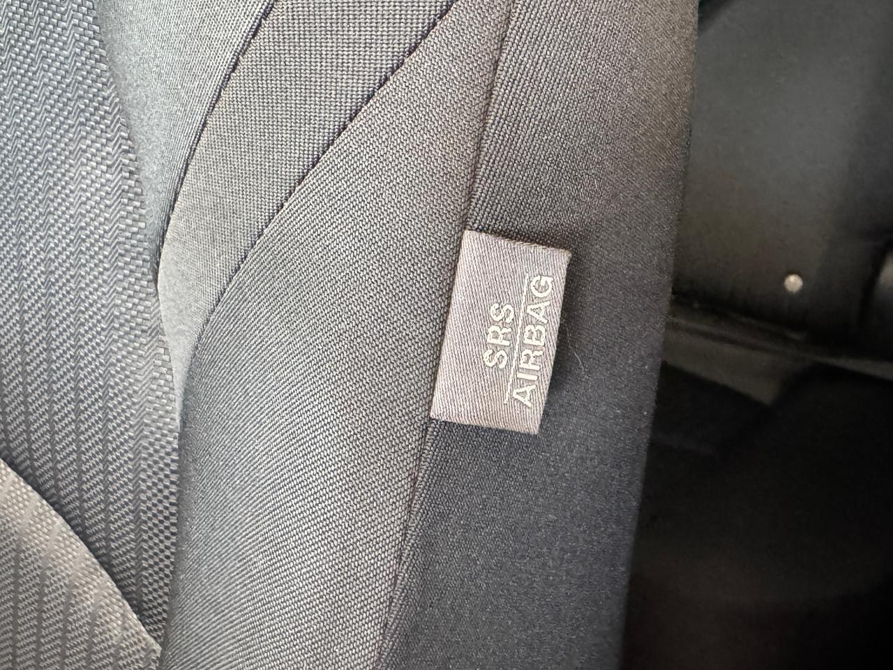 2015 Mazda MAZDA3 GX+New Tires+A/C+6 Speed Manual - Photo #37